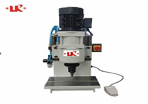 ����T�әC